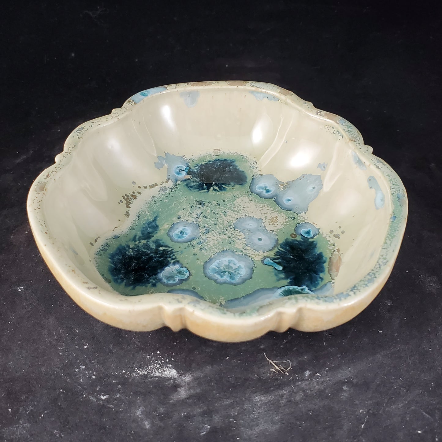 Crystalline Dish - 1.25"t x 4.5"w