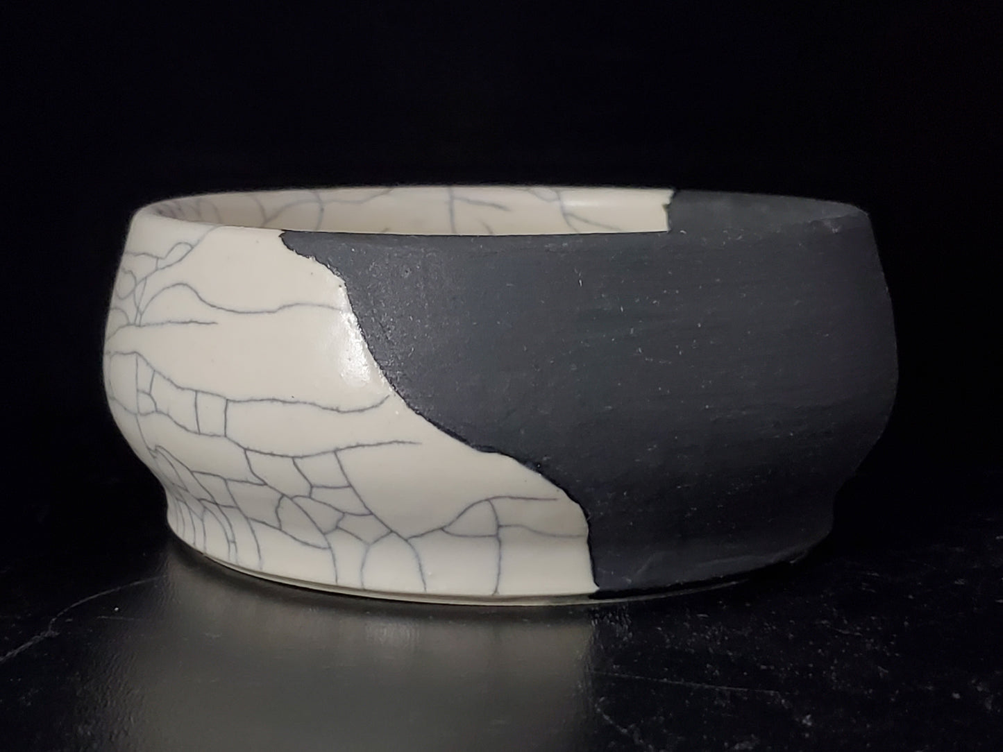Bonsai Pot Round 9-24-1502 5"w x 2"t