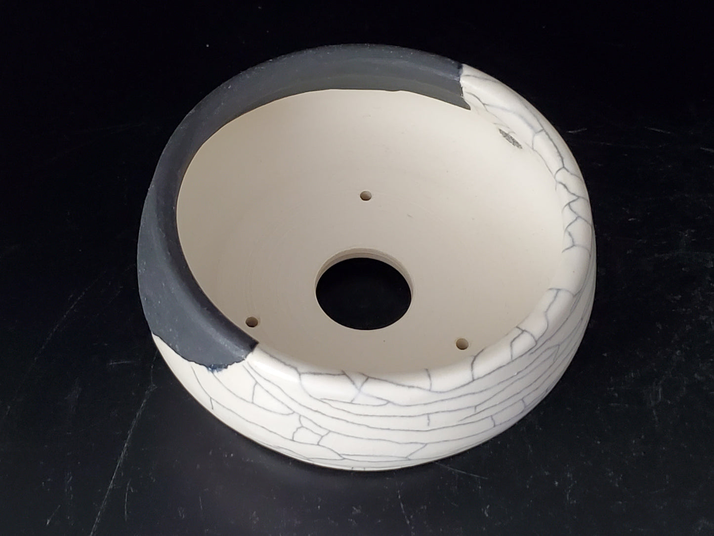 Bonsai Pot Round 9-24-1502 5"w x 2"t
