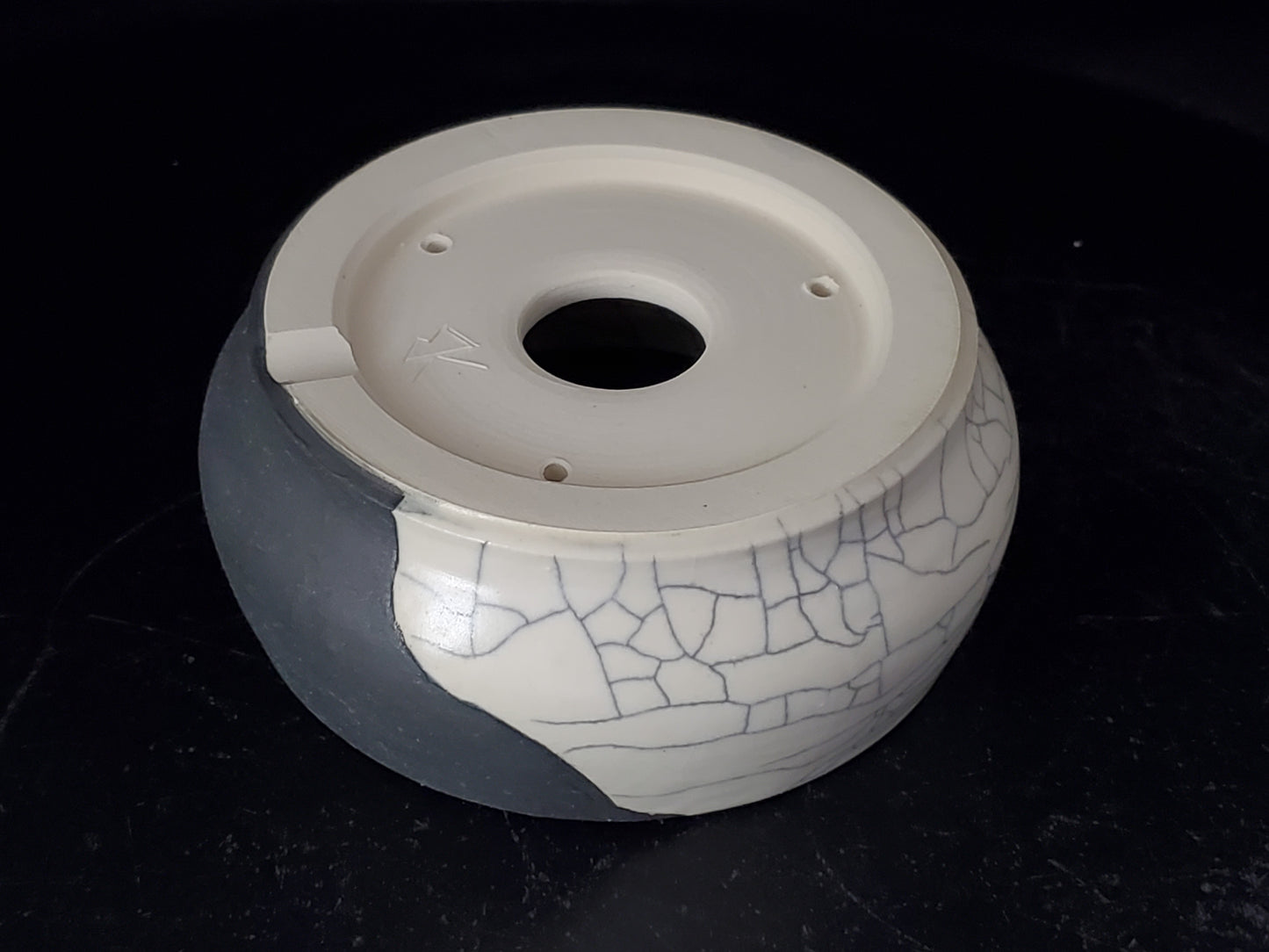 Bonsai Pot Round 9-24-1502 5"w x 2"t