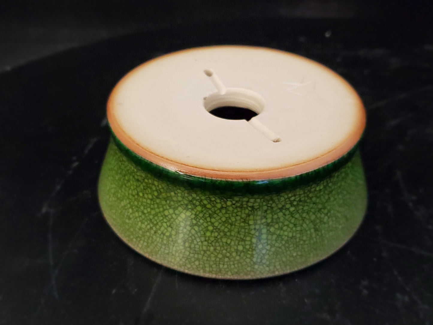 Bonsai Pot Round 9-24-1513 4"w x 1.5"t