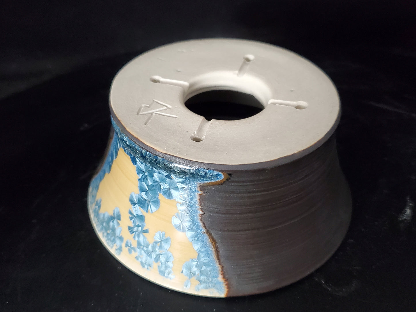 Bonsai Pot Round 10-24-1537 4.75"w x 2"t