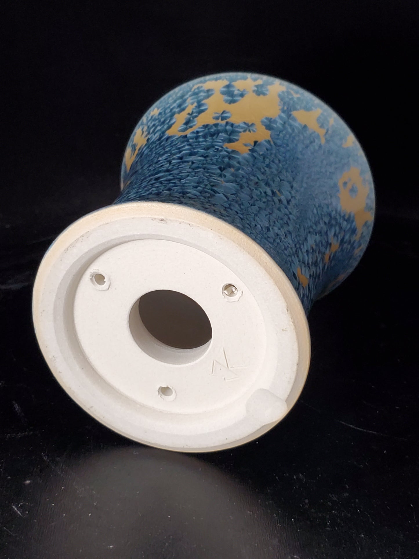Bonsai Pot Round 10-24-1541 4.25"w x 4.25"t