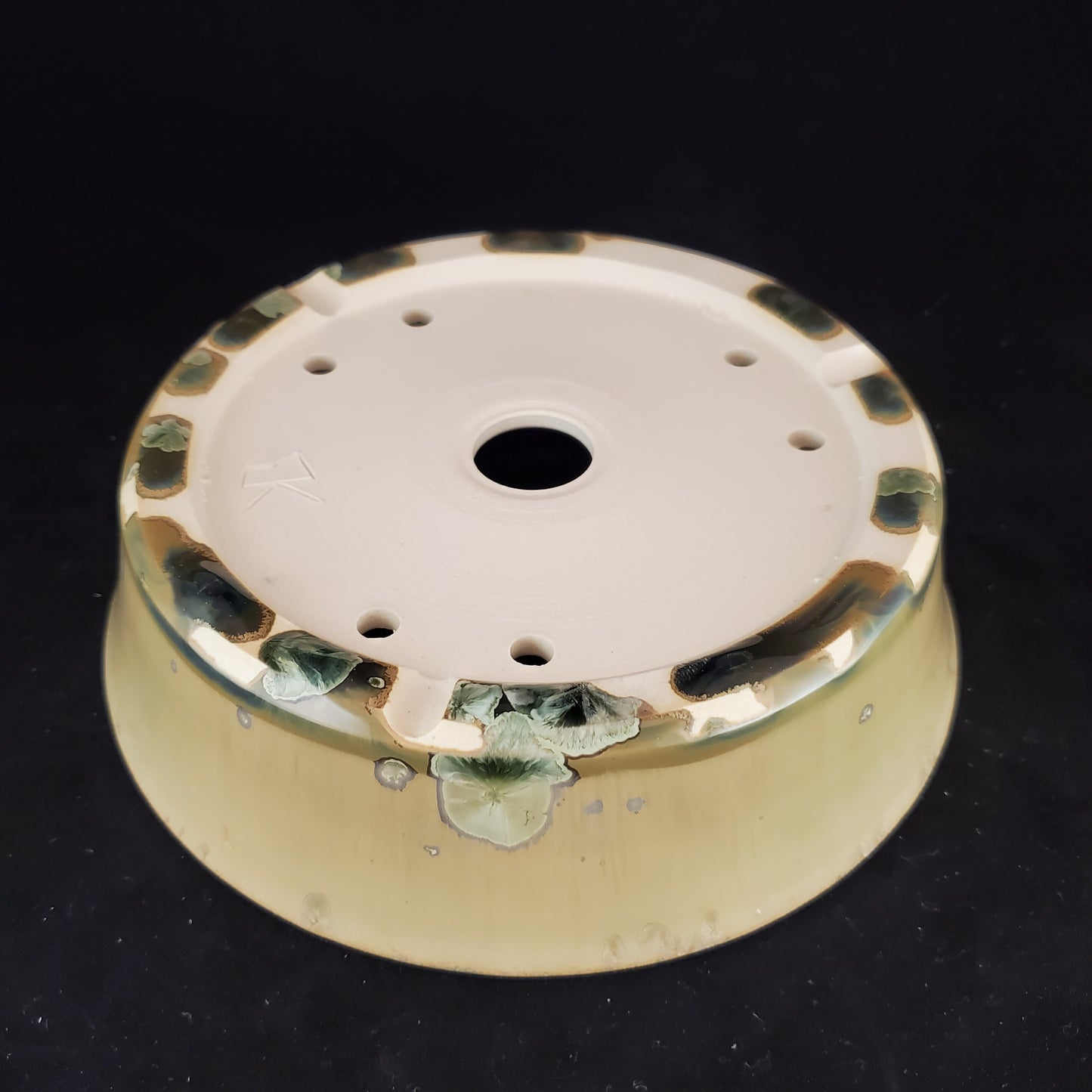 Bonsai Pot Round 10-22-1008