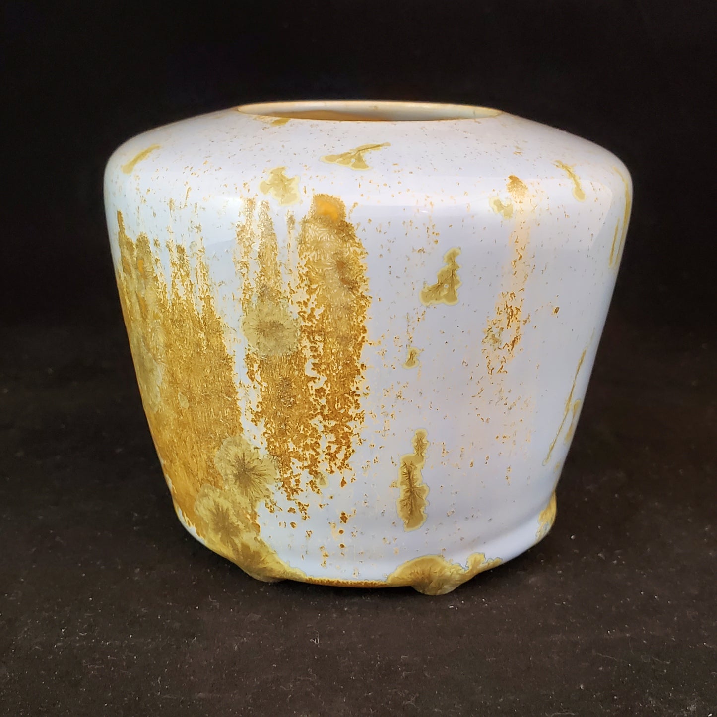 Crystalline Vase - 3.5"t x 4"w