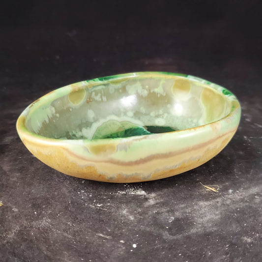 Crystalline Egg Dish Green- 1.25"t x 4.5"w