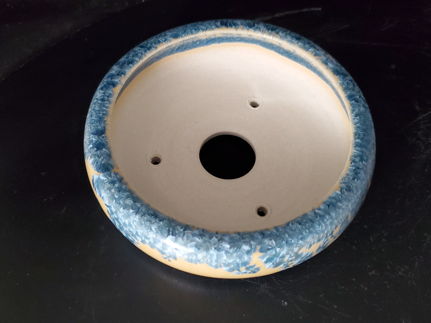 Bonsai Pot Round 10-24-1534  4.5"w x 1.5"t