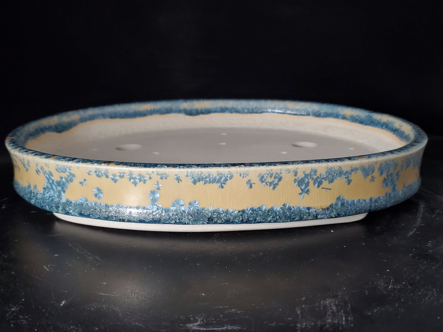 Bonsai Pot Oval 10-24-1549  11" x 9" x 2"t