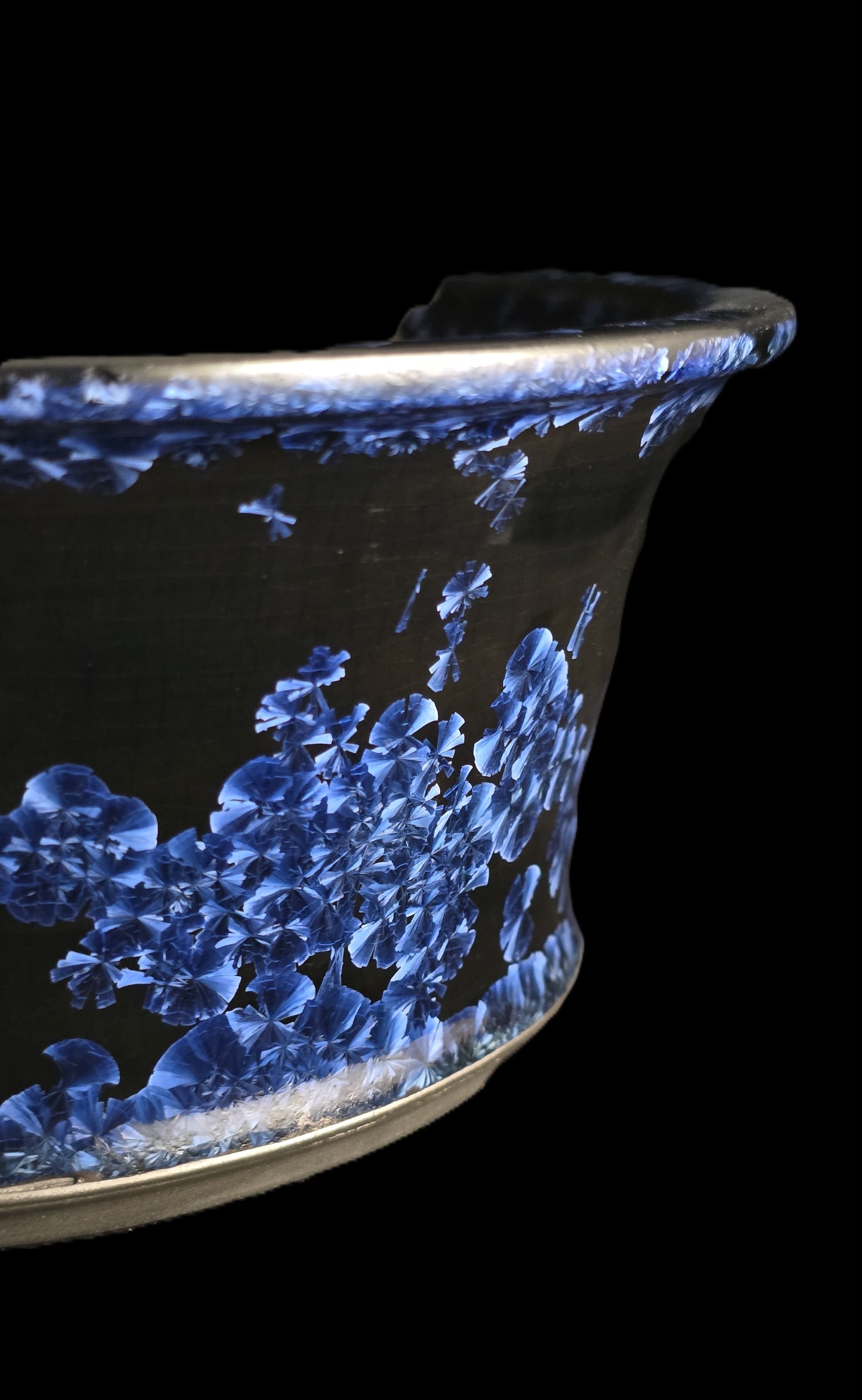 Bonsai Pot, Crystalline Round 2-26 - 7.5" X 3"