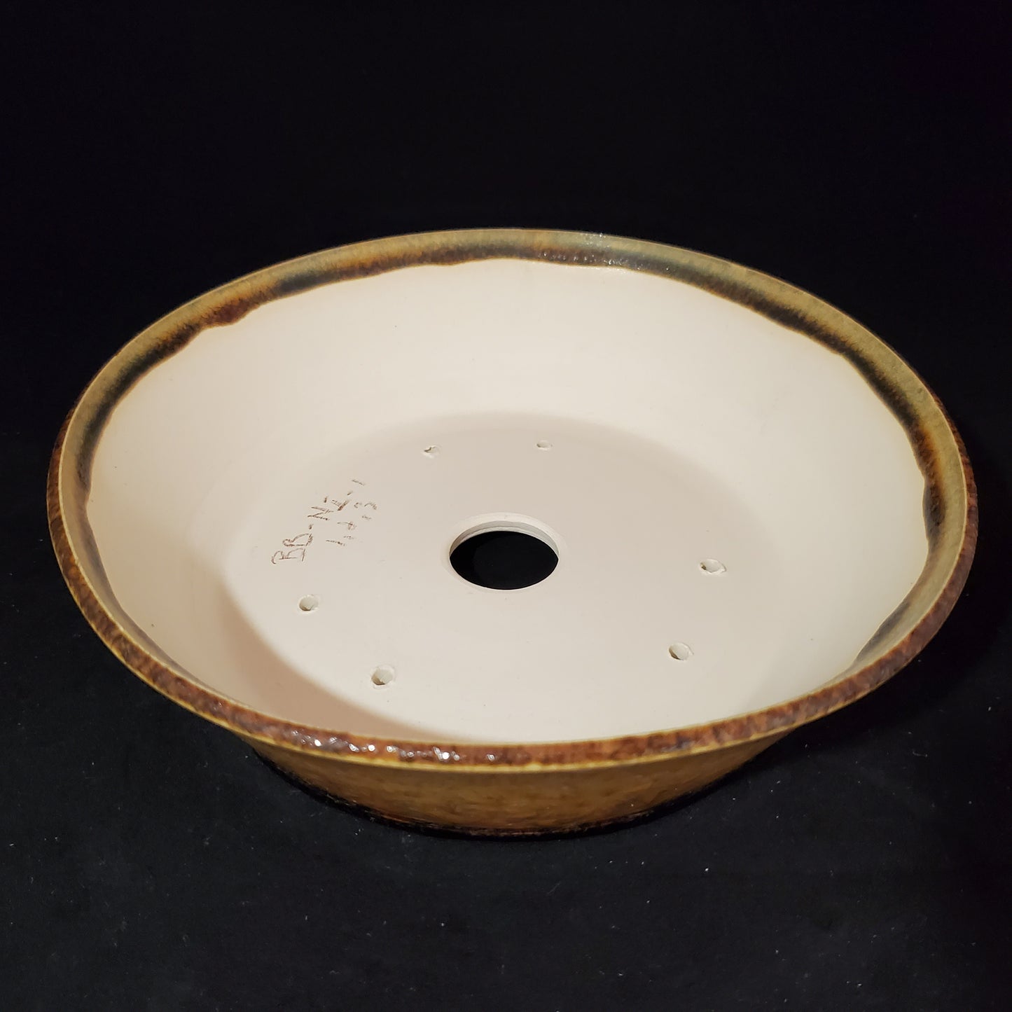 Bonsai Pot Round 10-22-1020
