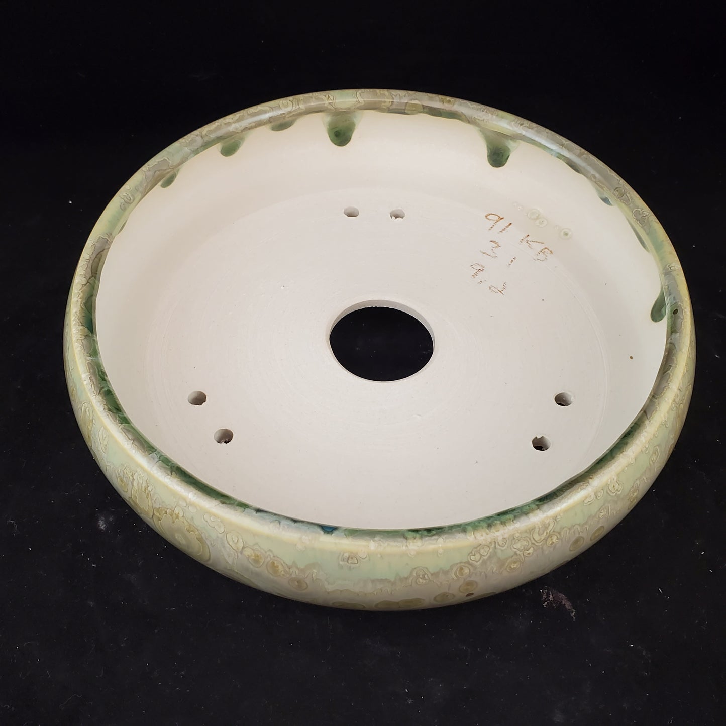 Bonsai Pot Round 2-23-1006 [8x2]