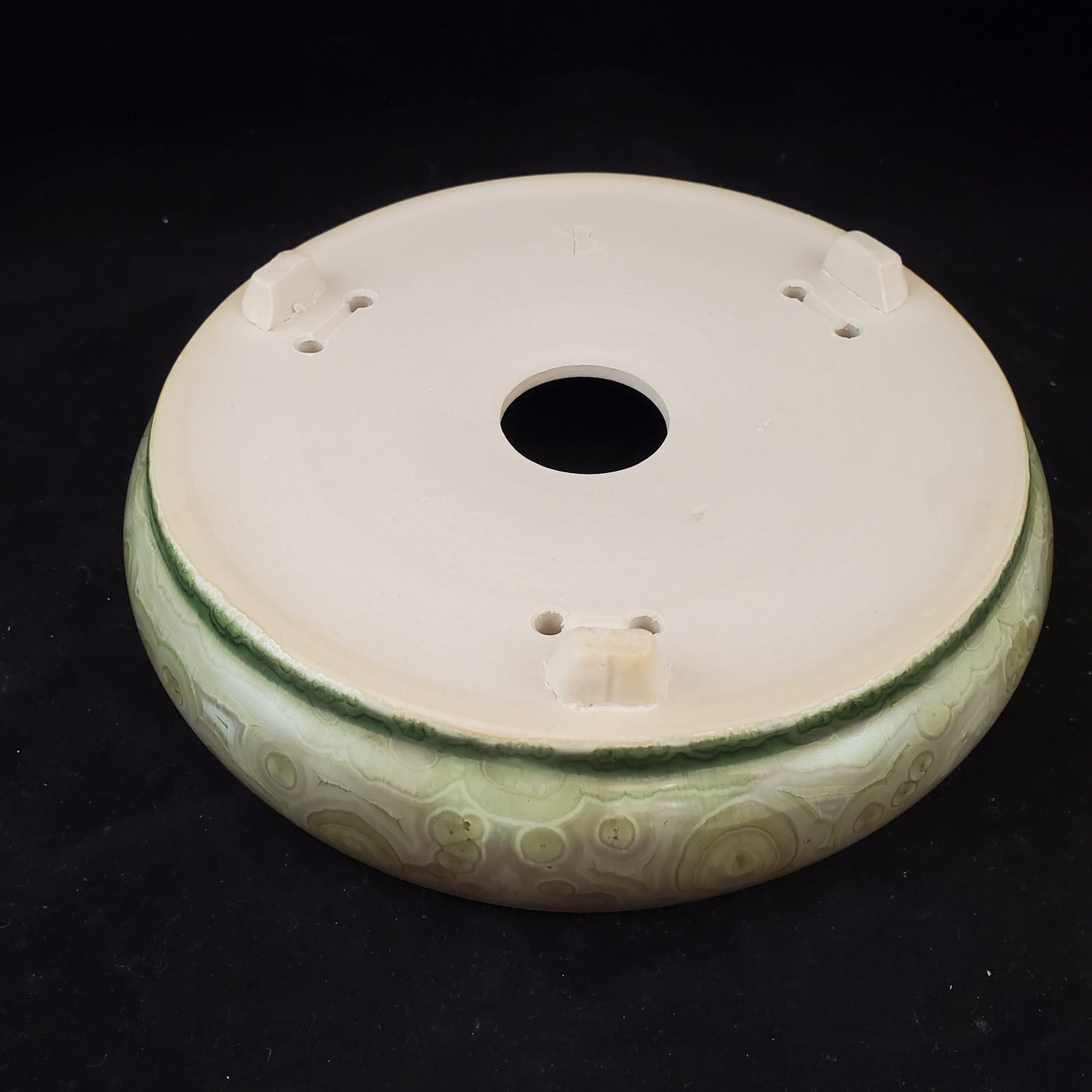 Bonsai Pot Round 2-23-1006 [8x2]