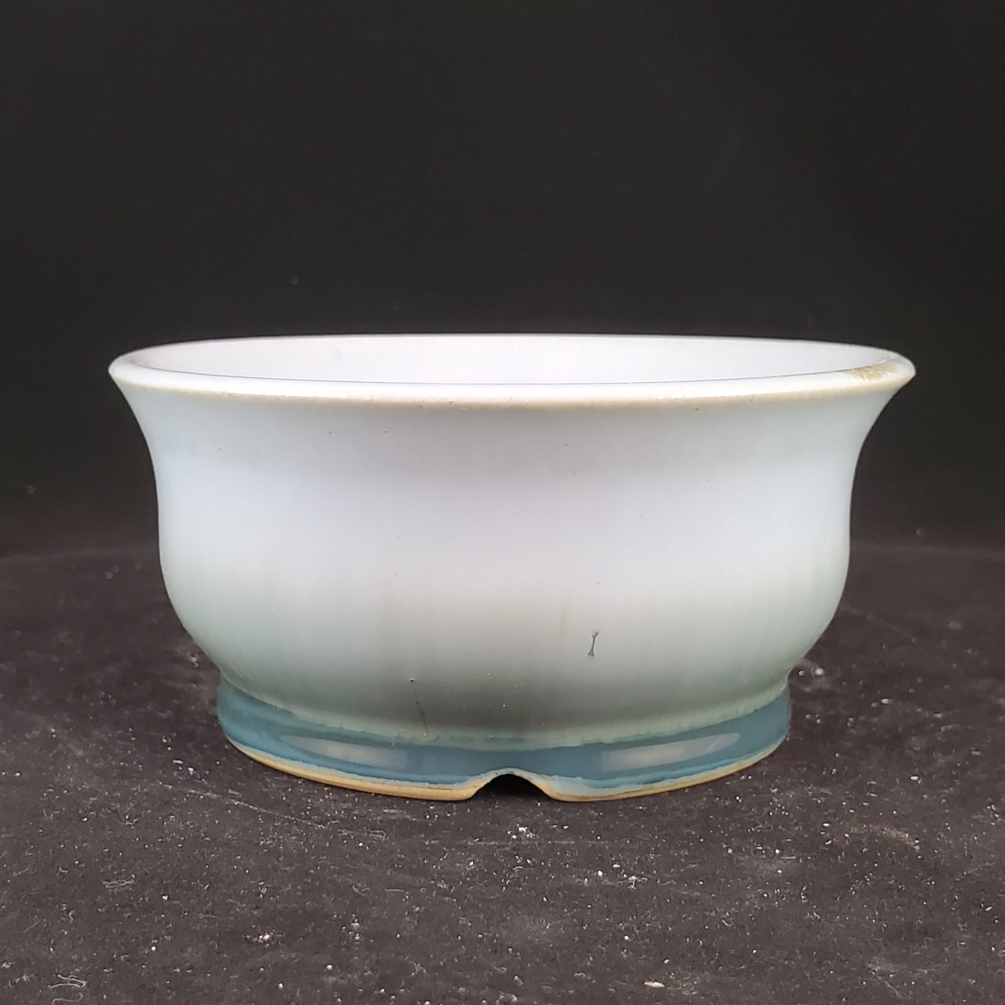Bonsai Pot Round 2-23-1022 [4x2]
